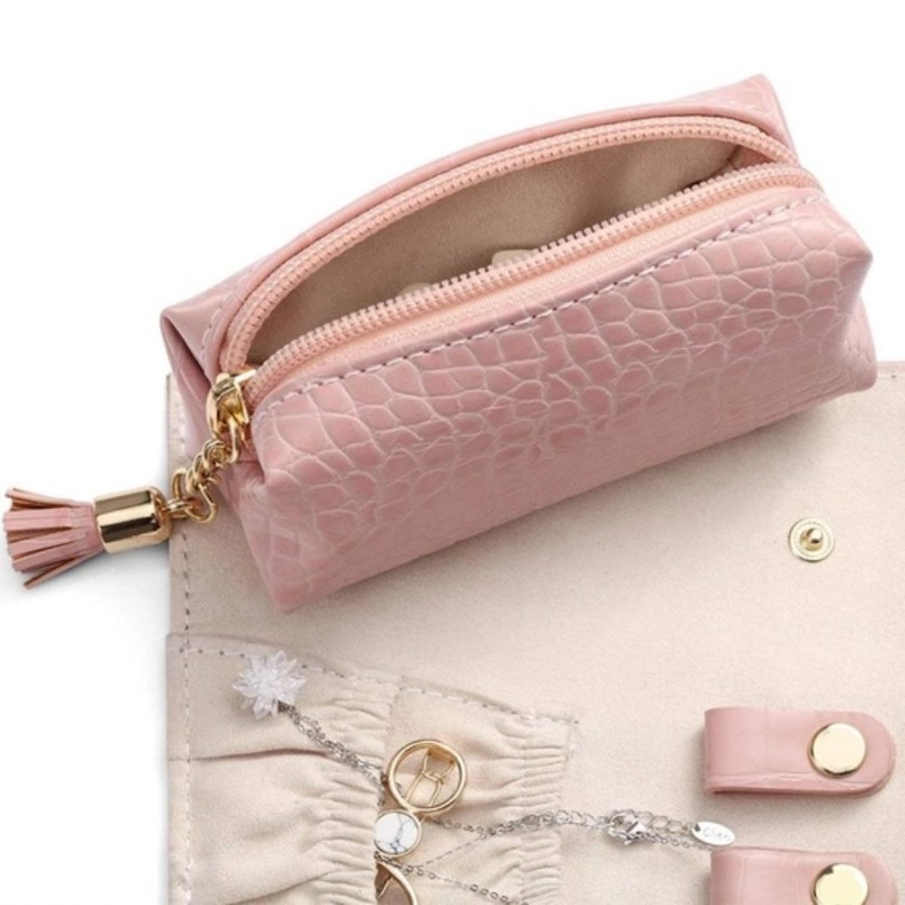Roll Up Jewelry Organizer - Light Pink - Picture 3 of 4